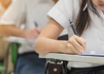 Radomscy maturzyści po pisemnej maturze z języka polskiego