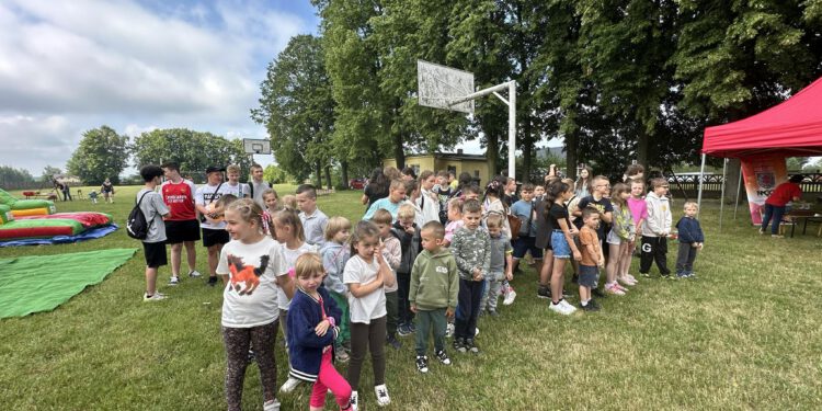 Festyn rodzinny w Modrzejowicach