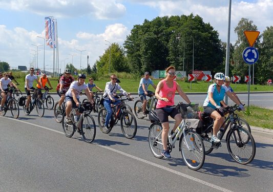 „Jazda z Miasta” do Królewskich Źródeł (zdjęcia)