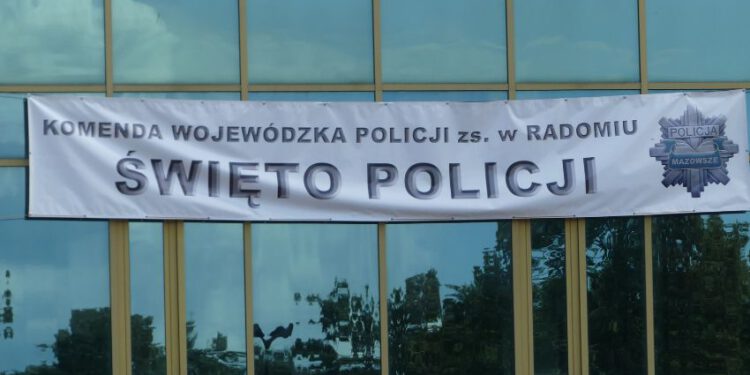 Święto Policji na Placu Jagiellońskim (galeria)