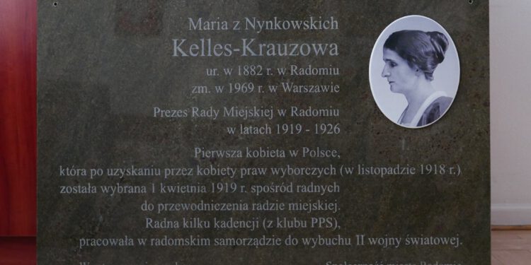 Rada Miasta uhonorowała pierwszą Przewodniczącą