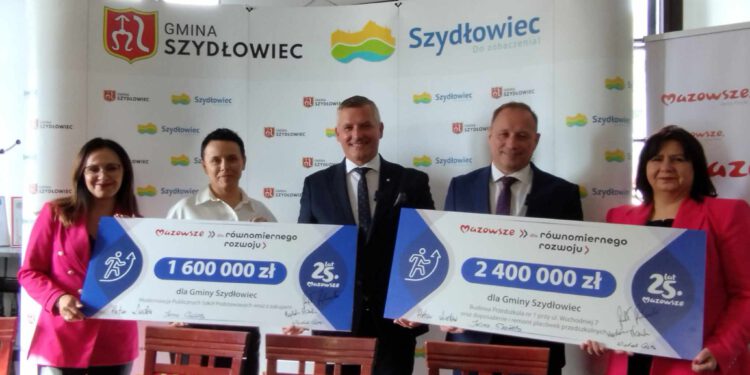 Szydłowiecka oświata z dofinansowaniem Mazowsza