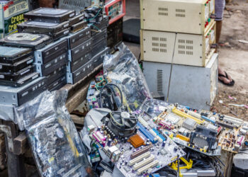 Zbiórka makulatury, elektroodpadów i tekstyliów