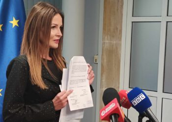 Pracownicy oświaty z podwyżką