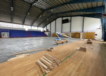 Trwa budowa nowoczesnej hali sportowej w Bieniędzicach