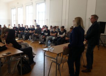 Spotkanie z młodzieżą ramach kampanii Biała Wstążka