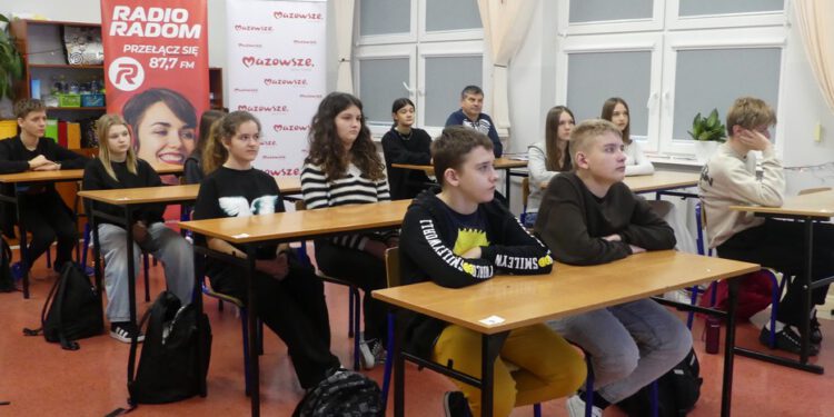 Dziennikarze z projektem „Złota 10” w Małęczynie