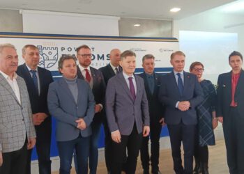 Razem przeciw „wrogiemu przejęciu” terenów