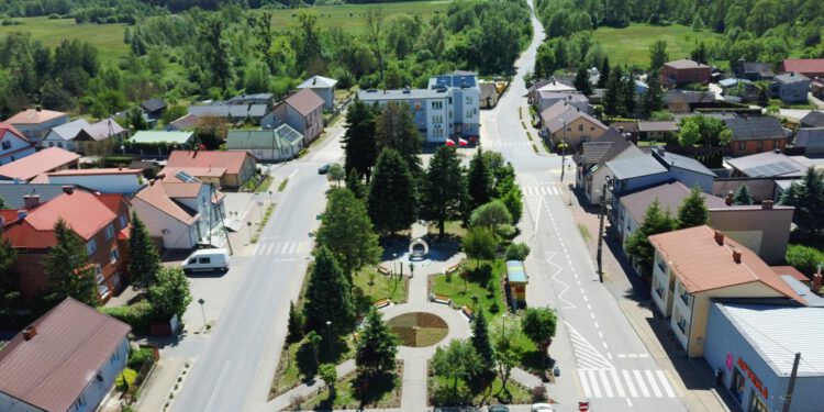 Kazanów z aktem nadania praw miejskich