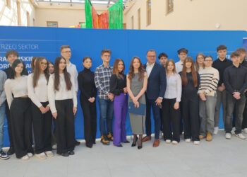 Młodzi decydują.Rusza szkolny budżet obywatelski w Radomiu