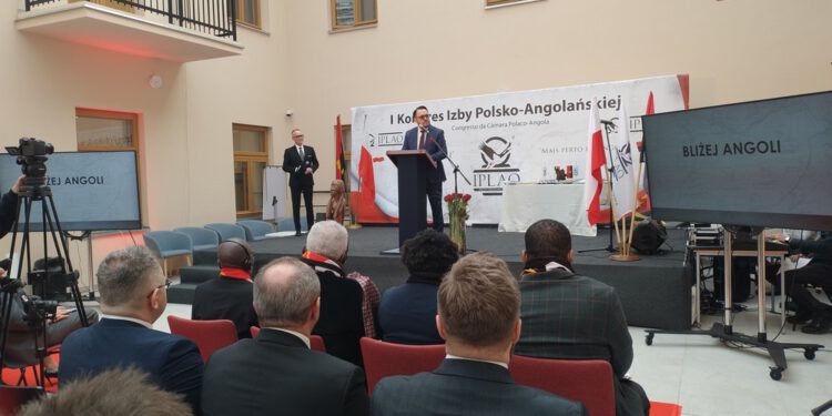 PIERWSZY KONGRES IZBY POLSKO-ANGOLAŃSKIEJ W RADOMIU