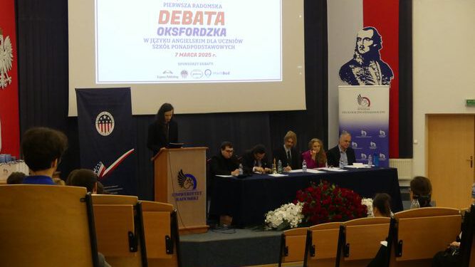 Pierwsza Radomska Debata Oksfordzka w języku angielskim