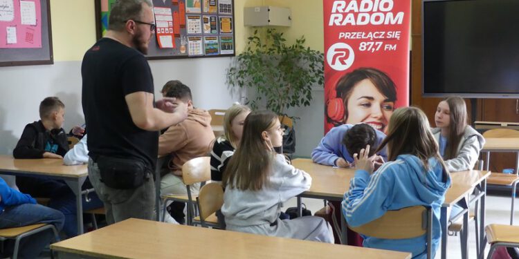 Zajęcia dziennikarskie w Publicznej Szkole Podstawowej nr 4