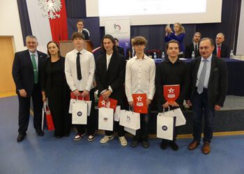 Uczniowie z ZSE zwycięzcami w Debacie Oksfordzkiej