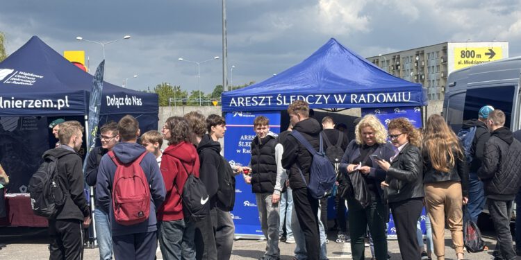 Targi Pracy Służb Mundurowych – Przyszłość w mundurze