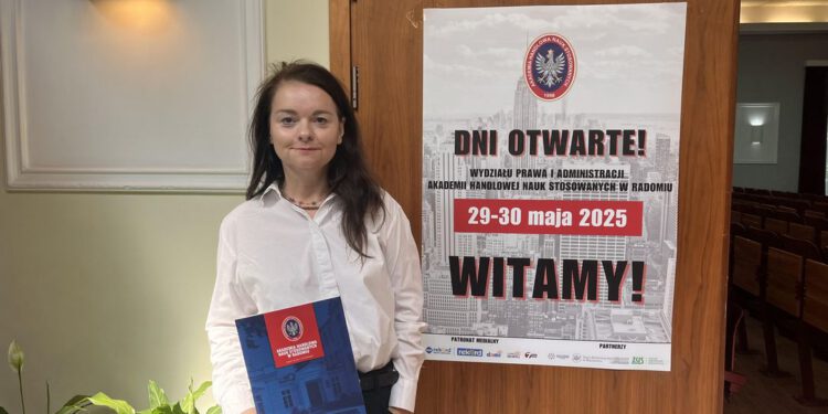 Akademia Handlowa Nauk Stosowanych przyciąga kandydatów – Dni Otwarte za nami