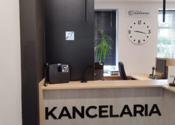 Wydział Komunikacji w Starostwie Powiatowym w Radomiu – nowoczesność i funkcjonalność