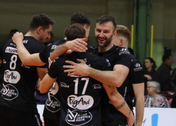 Radom chce ratować Czarnych. Nadzwyczajna sesja Rady Miejskiej już w najbliższy poniedziałek