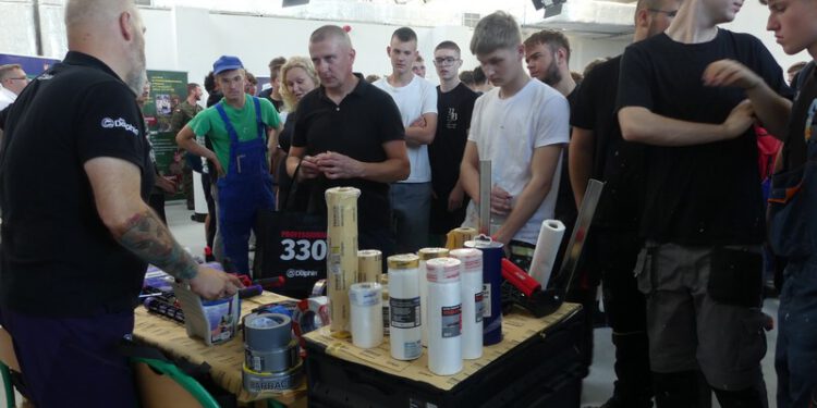 Targi Innowacji w BCU nr 1 Prace Wykończeniowe w Radomiu