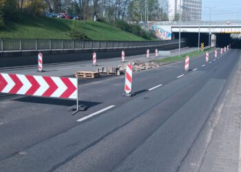 Wiadukt na al. Grzecznarowskiego w remoncie