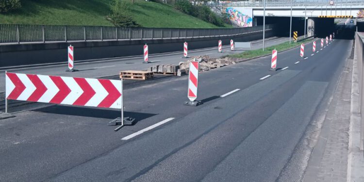 Wiadukt na al. Grzecznarowskiego w remoncie