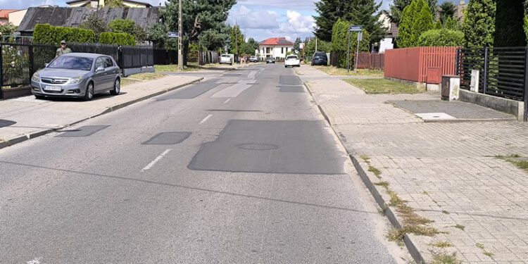 Bedzie nowa nawierzchnia od Pionierów do Mokrej w Radomiu. MZDiK ogłasza przetarg
