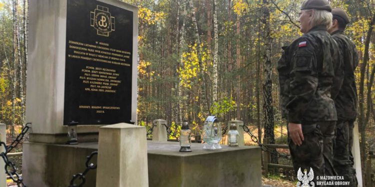 „Żołnierska Pamięć” trwa. Terytorialsi 6MBOT uczcili bohaterów