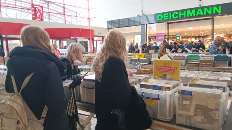 Zakręcona uczta winylowa