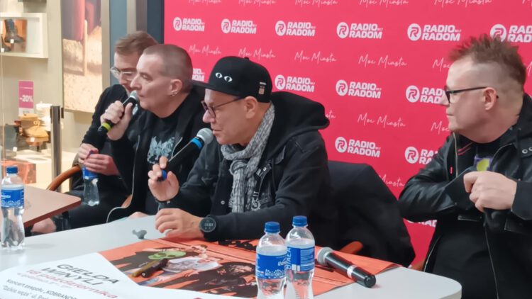 Zakręcona uczta winylowa