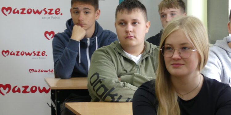 Mazowiecka Szkółka Dziennikarska „Złota 10” w PSP nr 5 w Radomiu