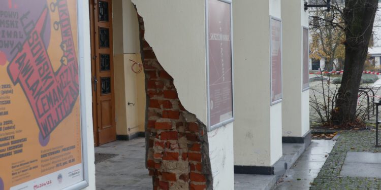 Budynek „Łaźni” uszkodzony