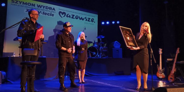 eRka Mocy dla Szymona Wydry