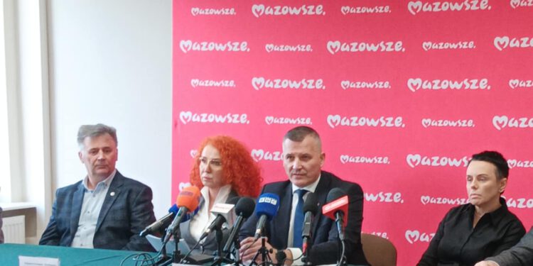 Nieprawidłowości z patelnią i whisky w tle