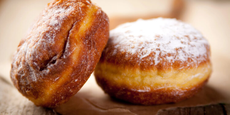 Tłusty Czwartek w Radomiu. Słodka tradycja w pełni