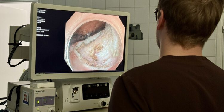 Nowoczesna medycyna bliżej pacjentów. Pionierska operacja w Mazowieckim Szpitalu Specjalistym w Radomiu