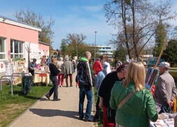 Piknikowy Dzień Ziemi w Ogrodzie Społecznym