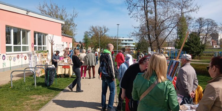 Piknikowy Dzień Ziemi w Ogrodzie Społecznym