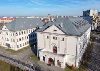 Masz pasję do sztuki? Rozwiń ją tam, gdzie to naprawdę możliwe!