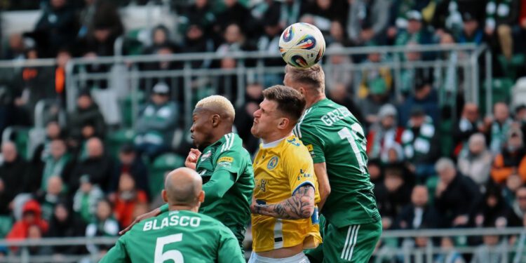 Wielkanocny remis na Struga