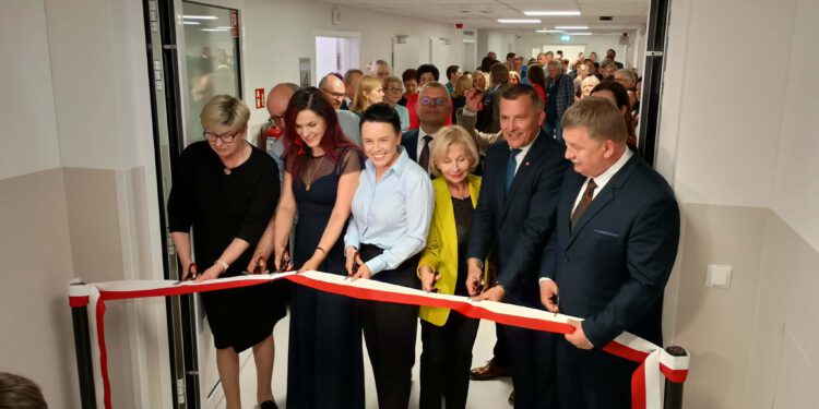 Mazowiecki Szpital Specjalistyczny w Radomiu otwiera nowoczesny trakt porodowy