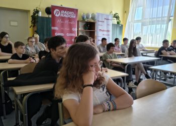 Uczniowie z PSP nr 19 na warsztatach dziennikarskich Radia Radom