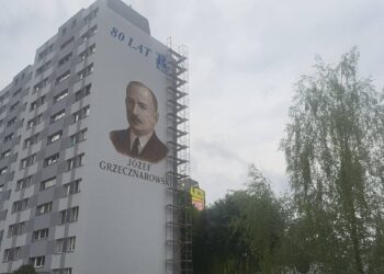 Nowe murale na Gołębiowie