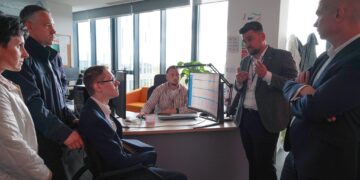 Stypendium i wsparcie fundacji Grupy PKP dla Dominika Hołuja