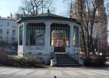 Kultowa altana w Parku Kościuszki zamknięta dla mieszkańców