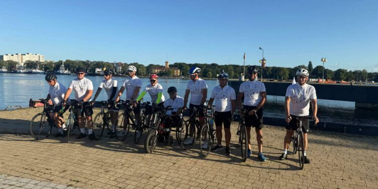 Wystartowała wielka wyprawa rowerowa dla Dominika Graneckiego!!