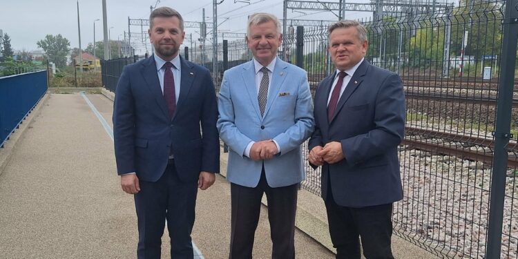 Linia kolejowa numer 84 – tego domagają się samorządowcy i parlamentarzyści