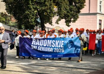 Seniorzy przeszli ulicami Radomia [Galeria]