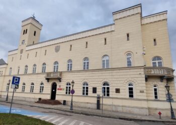 Rada Miejska zdecyduje w sprawie nieruchomości dla pogotowia