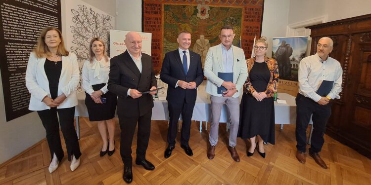 12 milionów złotych na modernizację Muzeum Jana Kochanowskiego w Czarnolesie