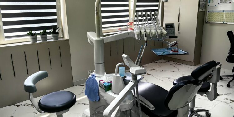 Nowy gabinet stomatologiczny w PSP nr 4 w Radomiu
